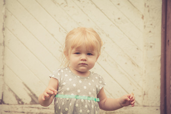 Baby Photos", "Georgetown Photography", "Scotsdale Farms", "Baby portraits", "Blue eyes", "baby friends", "girlfriends with babies", "yummy mummy", "baby poses", "Acton baby photography", "Acton baby